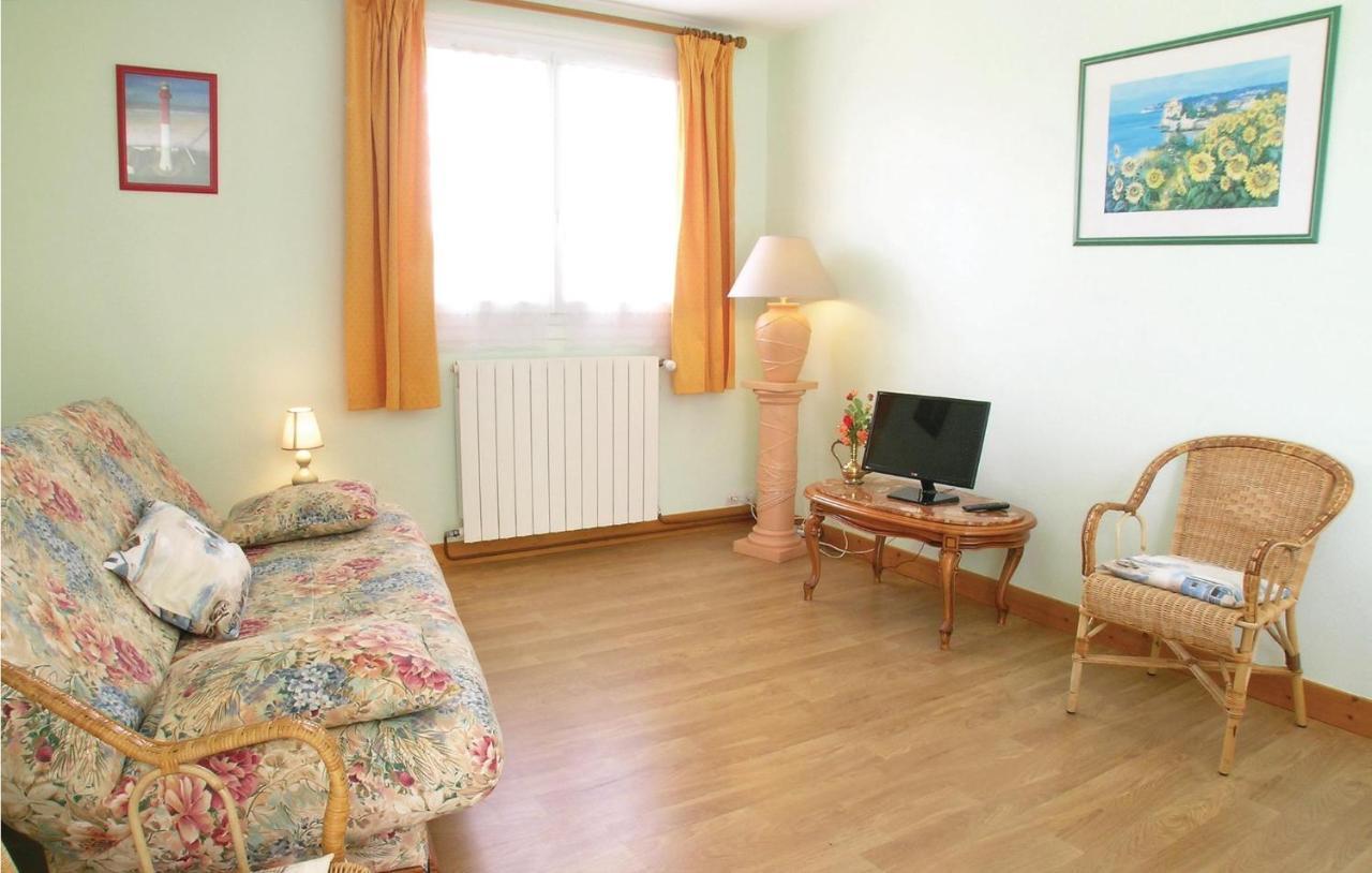 Amazing Apartment In Vaux Sur Mer With Wifi Eksteriør billede