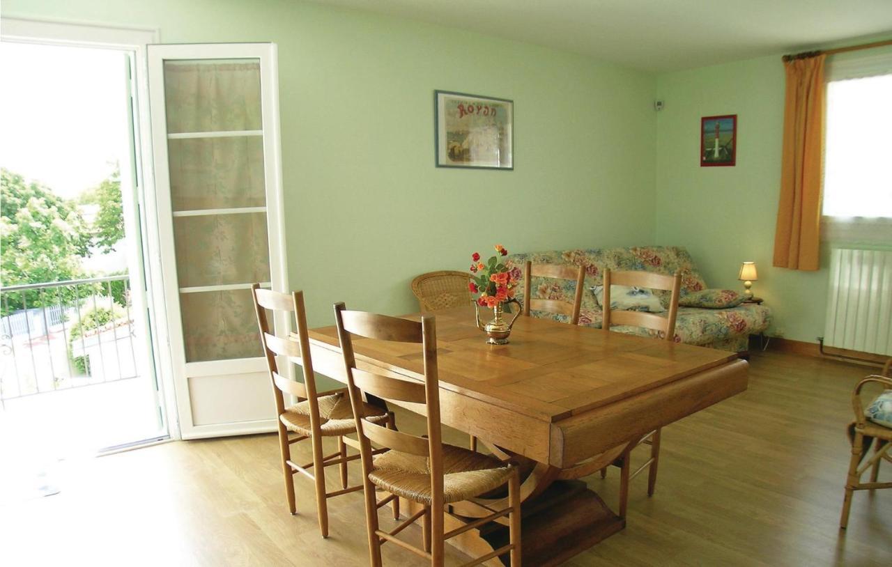 Amazing Apartment In Vaux Sur Mer With Wifi Eksteriør billede