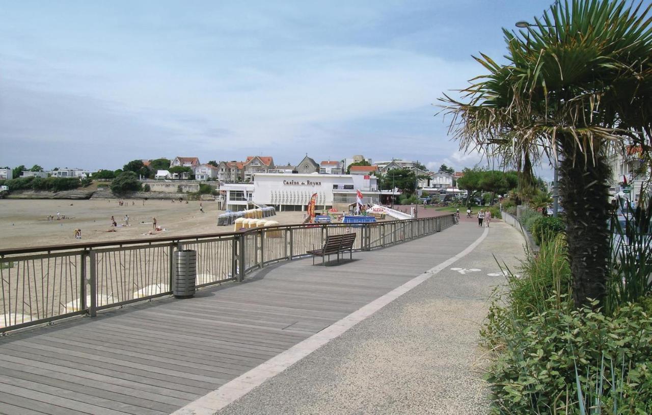 Amazing Apartment In Vaux Sur Mer With Wifi Eksteriør billede
